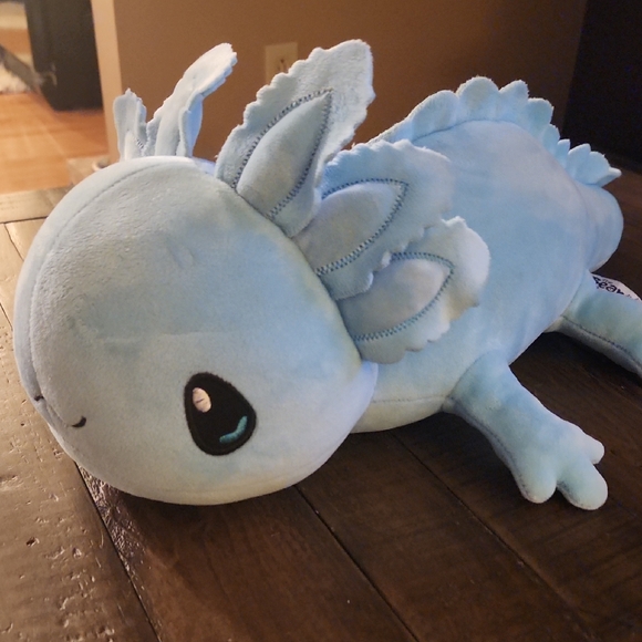 Sky Blue Axolotl Plush Toy - Picture 1 of 7
